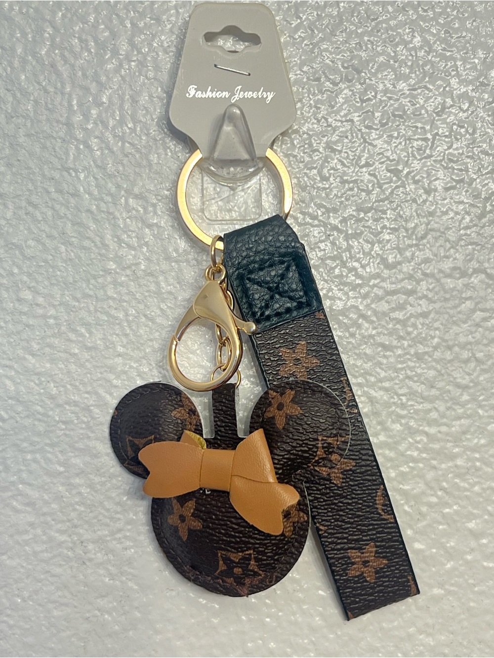 Fashion Jewelry Designer Minnie Mouse-Inspired Keychain/Charm